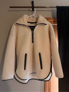 Abercrombie & Fitch Cream Sherpa Half-Zip Jacket with Black Trim